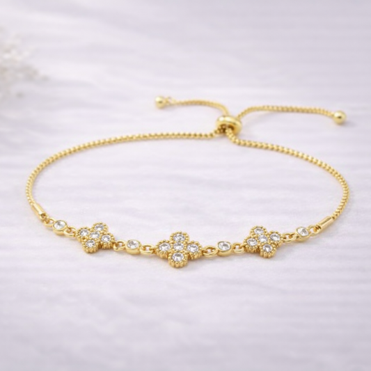 Luna – Gold Yonca Detaylı Ayarlanabilir Bileklik